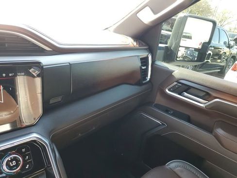 Used 2025 GMC Sierra 2500 Denali w/ Denali Reserve Package image 26