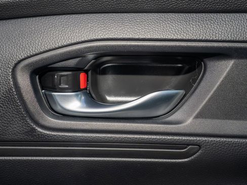 Used 2023 Honda Accord LX image 21