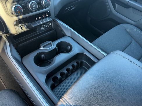 Used 2020 RAM 1500 Big Horn AWD/4WD image 18