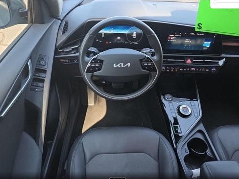 Used 2023 Kia Niro Wind FWD image 5