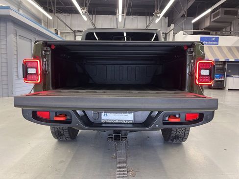 Used 2023 Jeep Gladiator Mojave image 38