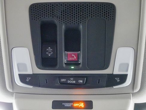 Used 2025 Honda Accord Touring image 24