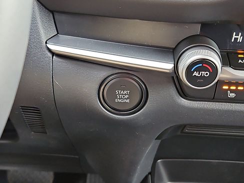 New 2026 MAZDA CX-30 AWD 2.5 S w/ Select Sport Pkg image 17