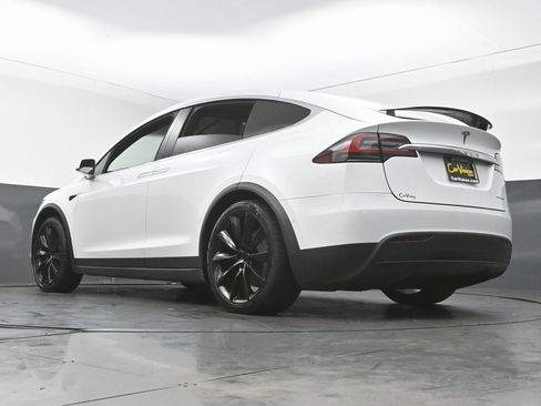 Used 2019 Tesla Model X Long Range image 48