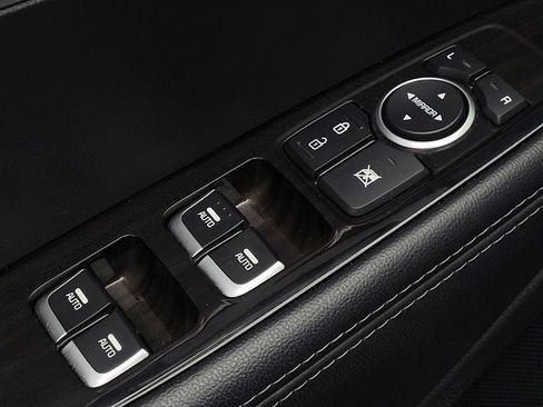 Used 2020 Kia Sorento LX w/ LX I4 Convenience Package FWD image 27