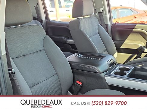 Used 2018 Chevrolet Silverado 1500 LT w/ All Star Edition AWD/4WD image 30