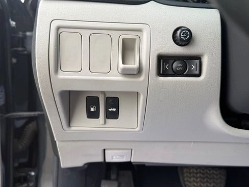 Used 2010 Lexus IS 250 AWD image 24