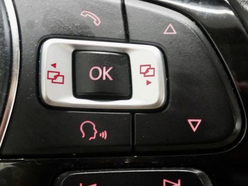 Used 2017 Volkswagen Jetta SE image 28