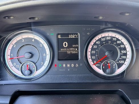 Used 2018 RAM 2500 Tradesman w/ Chrome Appearance Group AWD/4WD image 23
