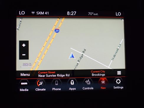 Used 2023 Jeep Cherokee Altitude Lux image 29