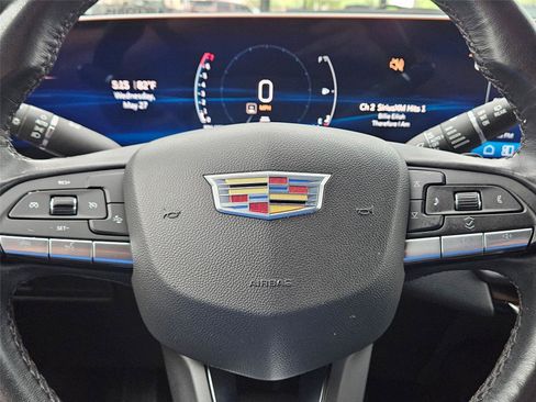 Used 2024 Cadillac XT4 Premium Luxury FWD image 14