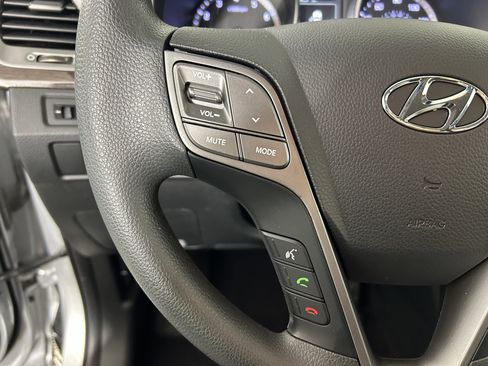 Used 2018 Hyundai Santa Fe Sport w/ 2.4L Value Package 02 image 14