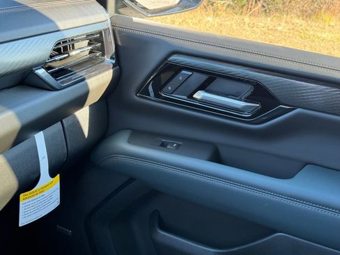 New 2026 GMC Yukon AT4 w/ AT4 Premium Plus Package image 35