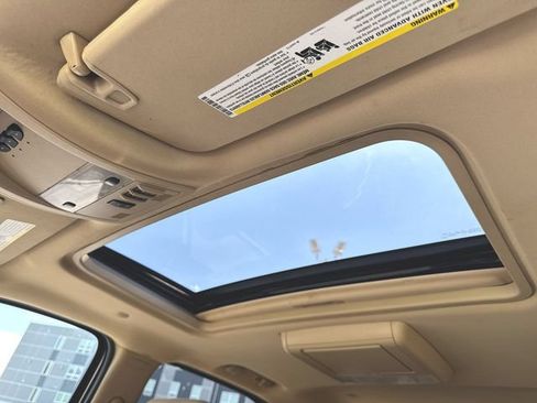 Used 2014 GMC Yukon Denali AWD/4WD image 18