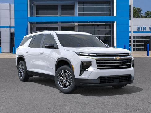 New 2026 Chevrolet Traverse LT w/ Driver Confidence Package image 7