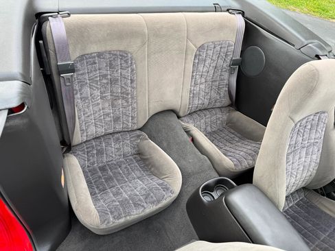 Used 2000 Chevrolet Camaro LT RWD image 25