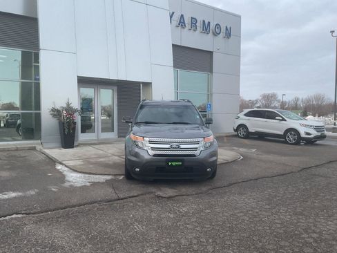 Used 2013 Ford Explorer XLT image 8