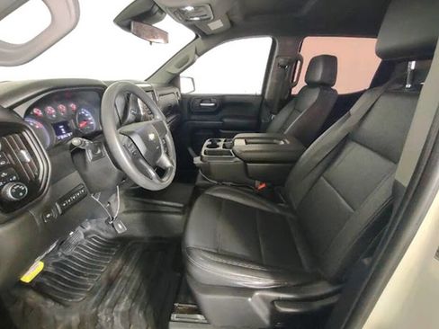 Used 2023 Chevrolet Silverado 1500 W/T w/ Trailering Package image 10