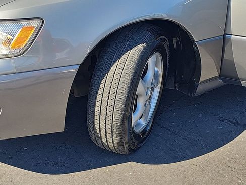 Used 1998 Lexus ES 330 image 33