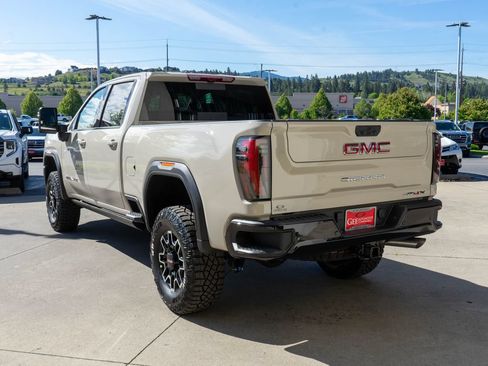 New 2026 GMC Sierra 2500 AT4X AWD/4WD image 5