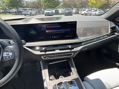 Used 2024 BMW X5 xDrive50e w/ Executive Package AWD/4WD image 22