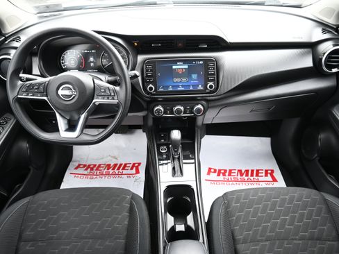 Used 2024 Nissan Kicks SV image 16