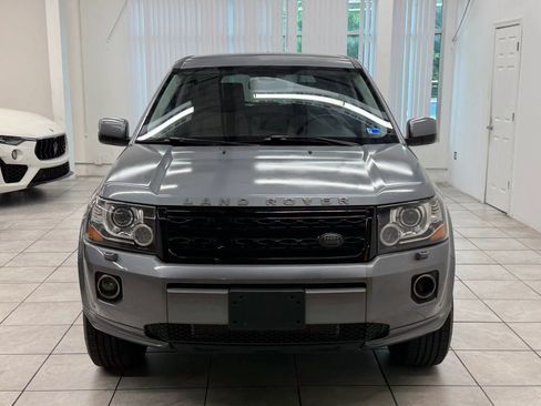 Used 2013 Land Rover LR2 HSE LUX AWD/4WD image 2