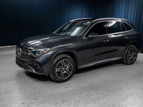 Certified 2026 Mercedes-Benz GLC 300 image 1