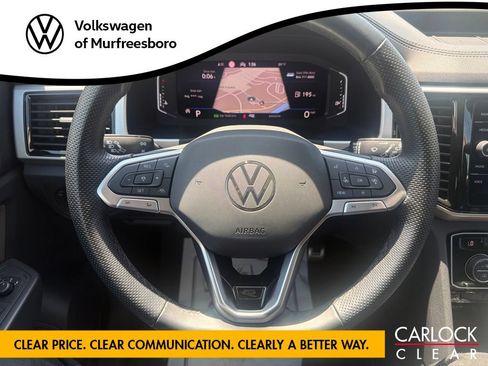 Certified 2021 Volkswagen Atlas SEL R-Line FWD image 17