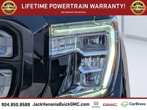 Used 2022 GMC Sierra 1500 AT4 w/ AT4 Preferred Package AWD/4WD image 9
