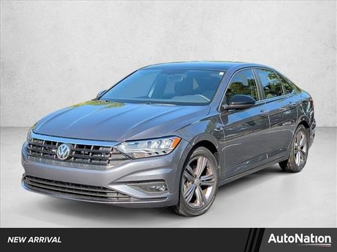 Used 2021 Volkswagen Jetta FWD image 1
