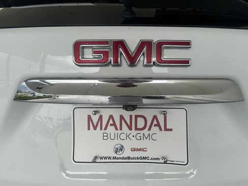 Used 2019 GMC Terrain SLT w/ Preferred Package FWD image 21