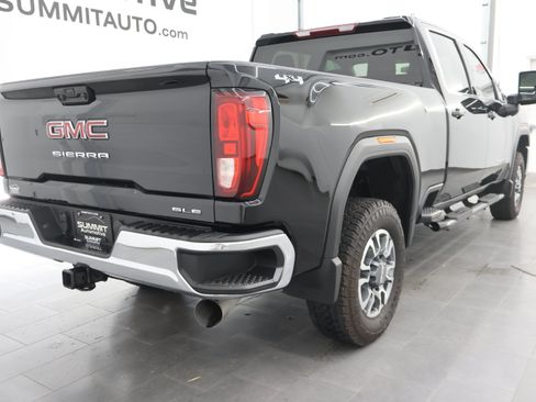 Used 2023 GMC Sierra 2500 SLE AWD/4WD image 4