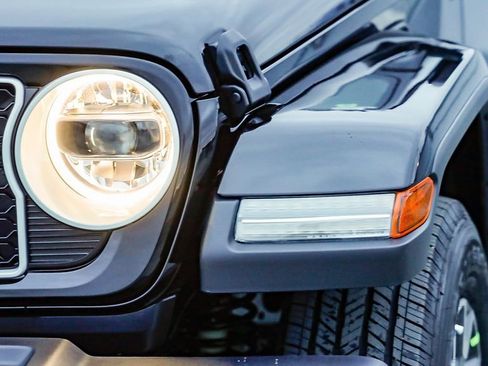 New 2026 Jeep Wrangler Sahara image 5