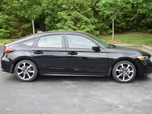 New 2026 Honda Civic Sport Touring image 9