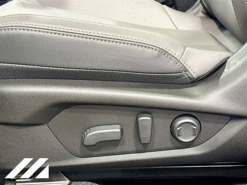 New 2026 Subaru Outback Limited AWD/4WD image 21
