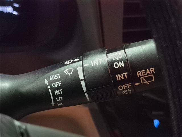 Used 2017 Toyota Sienna L FWD image 18