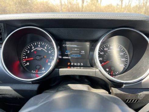 Used 2019 Ford Mustang GT Premium image 12