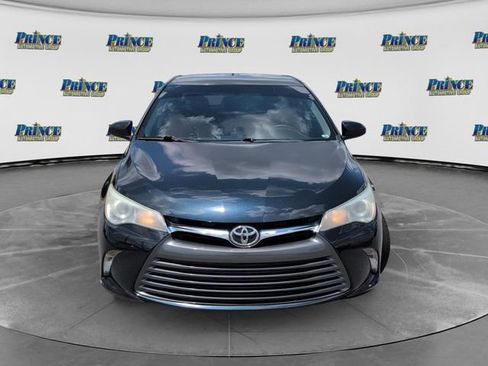 Used 2015 Toyota Camry LE FWD image 14