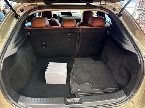 Used 2024 MAZDA CX-30 Carbon image 14