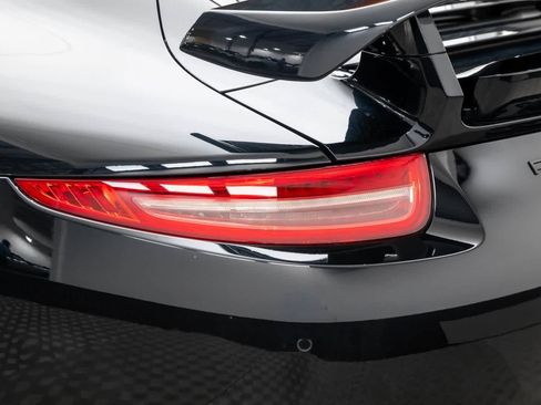 Used 2015 Porsche 911 Carrera 4S image 54