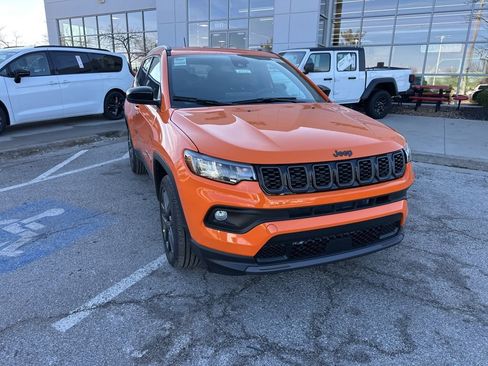 New 2026 Jeep Compass Latitude image 8