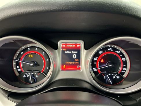 Used 2018 Dodge Journey SE w/ Popular Equipment Group image 11