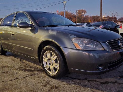 Used 2005 Nissan Altima 2.5 S w/ (S02) Side Airbags Pkg image 6