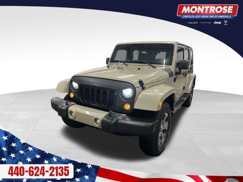 Used 2017 Jeep Wrangler Unlimited Sahara image 1