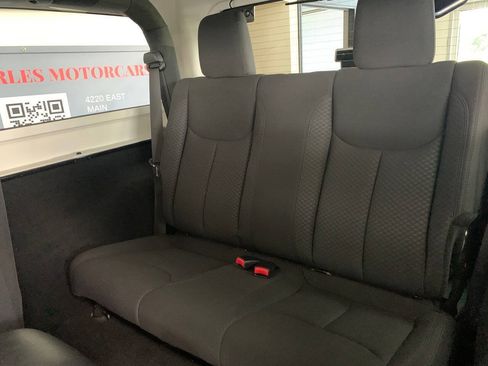 Used 2013 Jeep Wrangler Sport AWD/4WD image 16