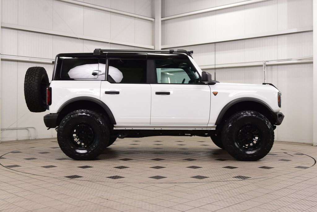 Used 2024 Ford Bronco Badlands AWD/4WD image 8