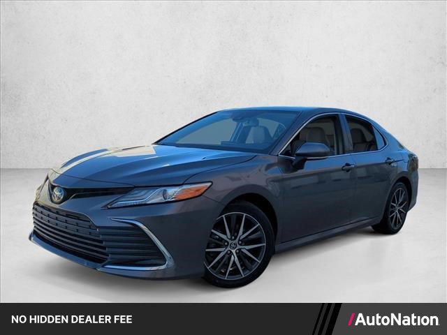 Certified 2024 Toyota Camry XLE FWD image 1