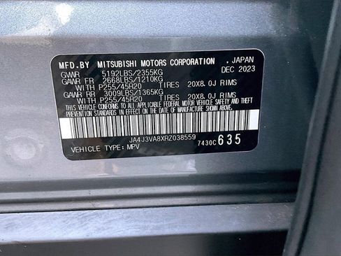 Used 2024 Mitsubishi Outlander SE image 39