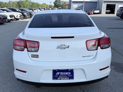 Used 2014 Chevrolet Malibu LT FWD image 6